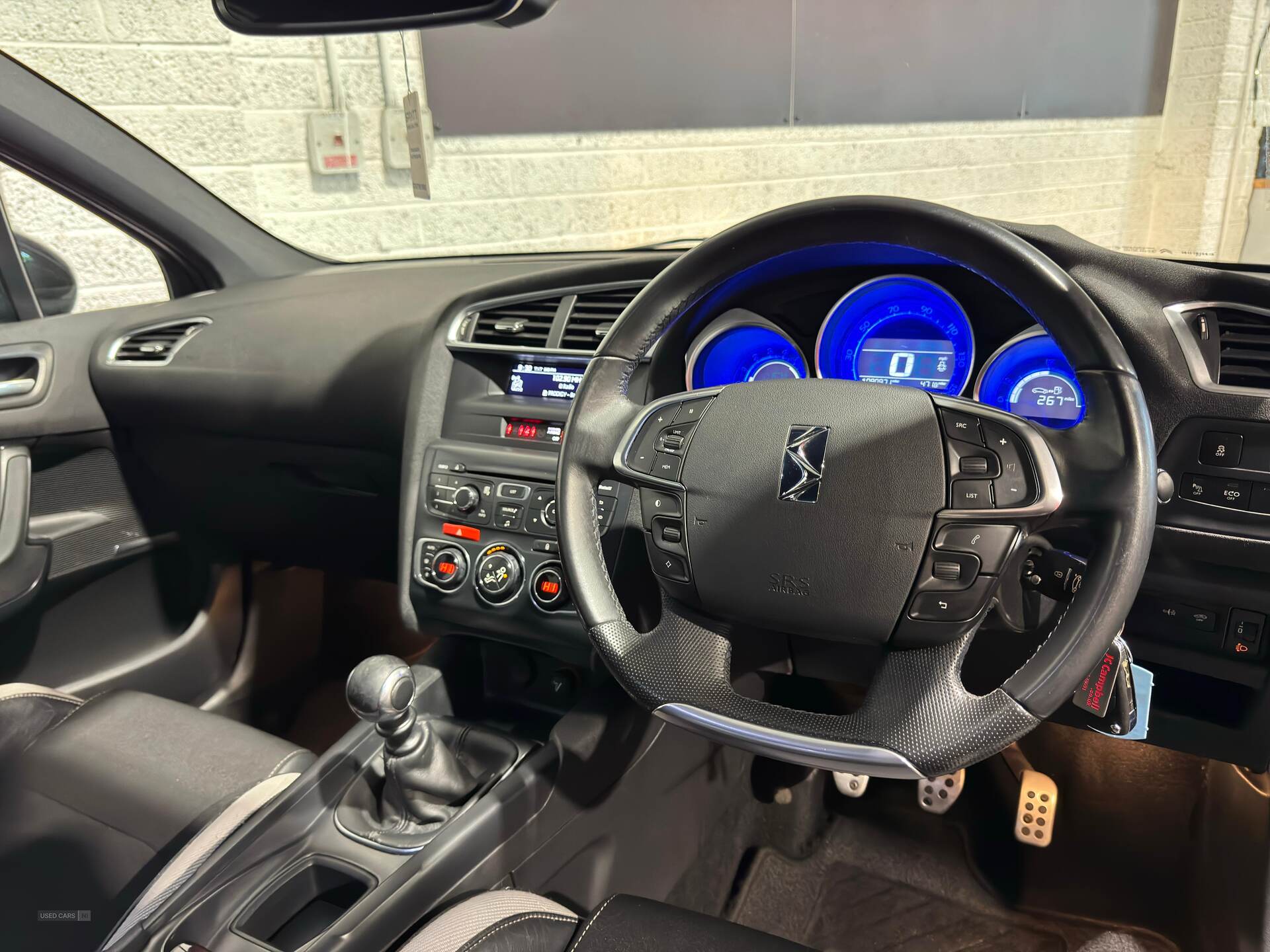 Nov 2013 Citroen DS4 1.6 e-HDi 115 DStyle 5dr