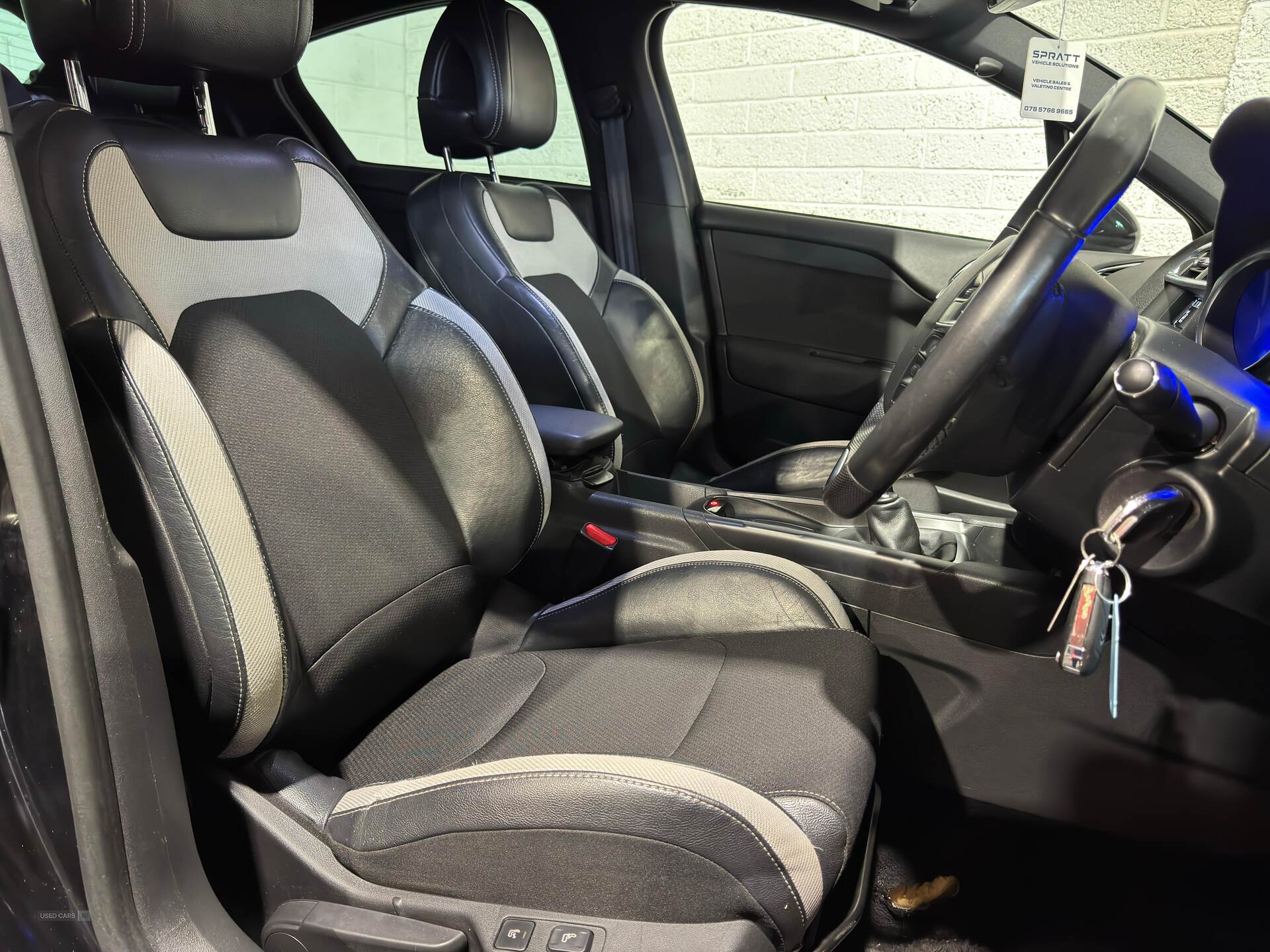 Nov 2013 Citroen DS4 1.6 e-HDi 115 DStyle 5dr