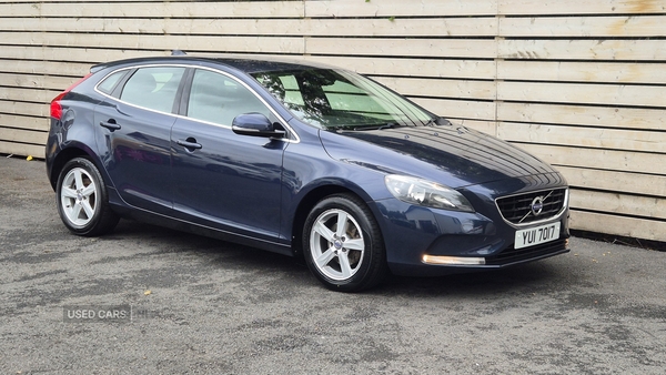 Volvo V40 DIESEL HATCHBACK in Antrim
