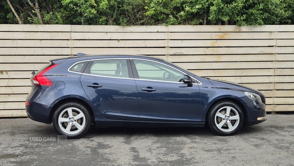Volvo V40 DIESEL HATCHBACK in Antrim