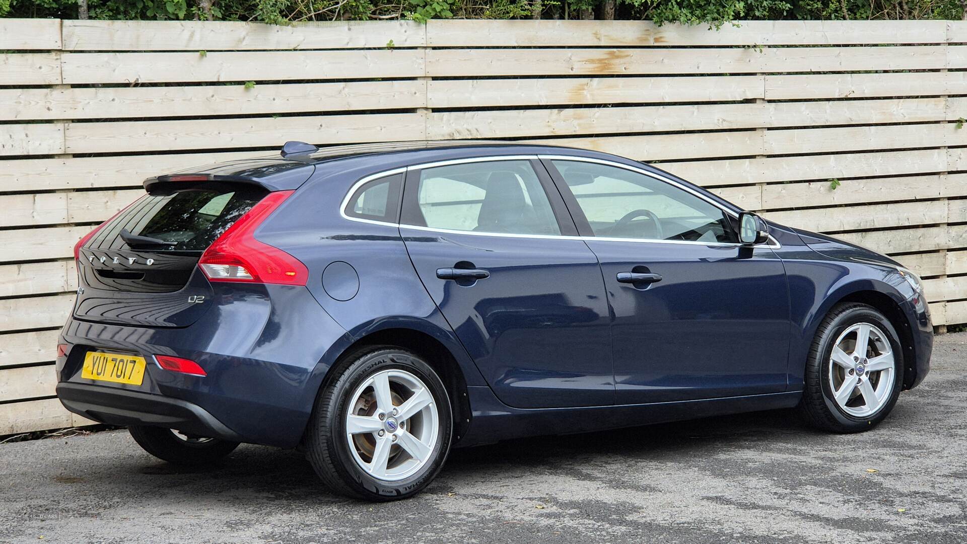 Volvo V40 DIESEL HATCHBACK in Antrim