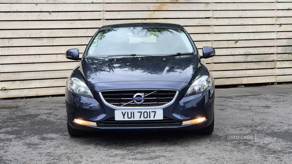 Volvo V40 DIESEL HATCHBACK in Antrim