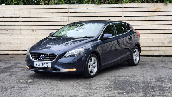 Volvo V40 DIESEL HATCHBACK in Antrim