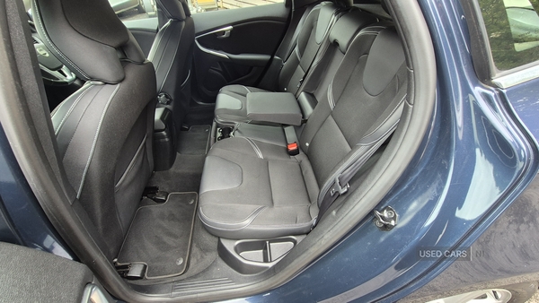 Volvo V40 DIESEL HATCHBACK in Antrim