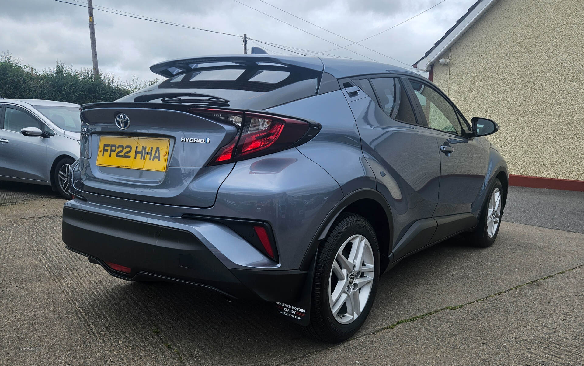 May 2022 Toyota C-HR 1.8 Hybrid Icon 5dr CVT