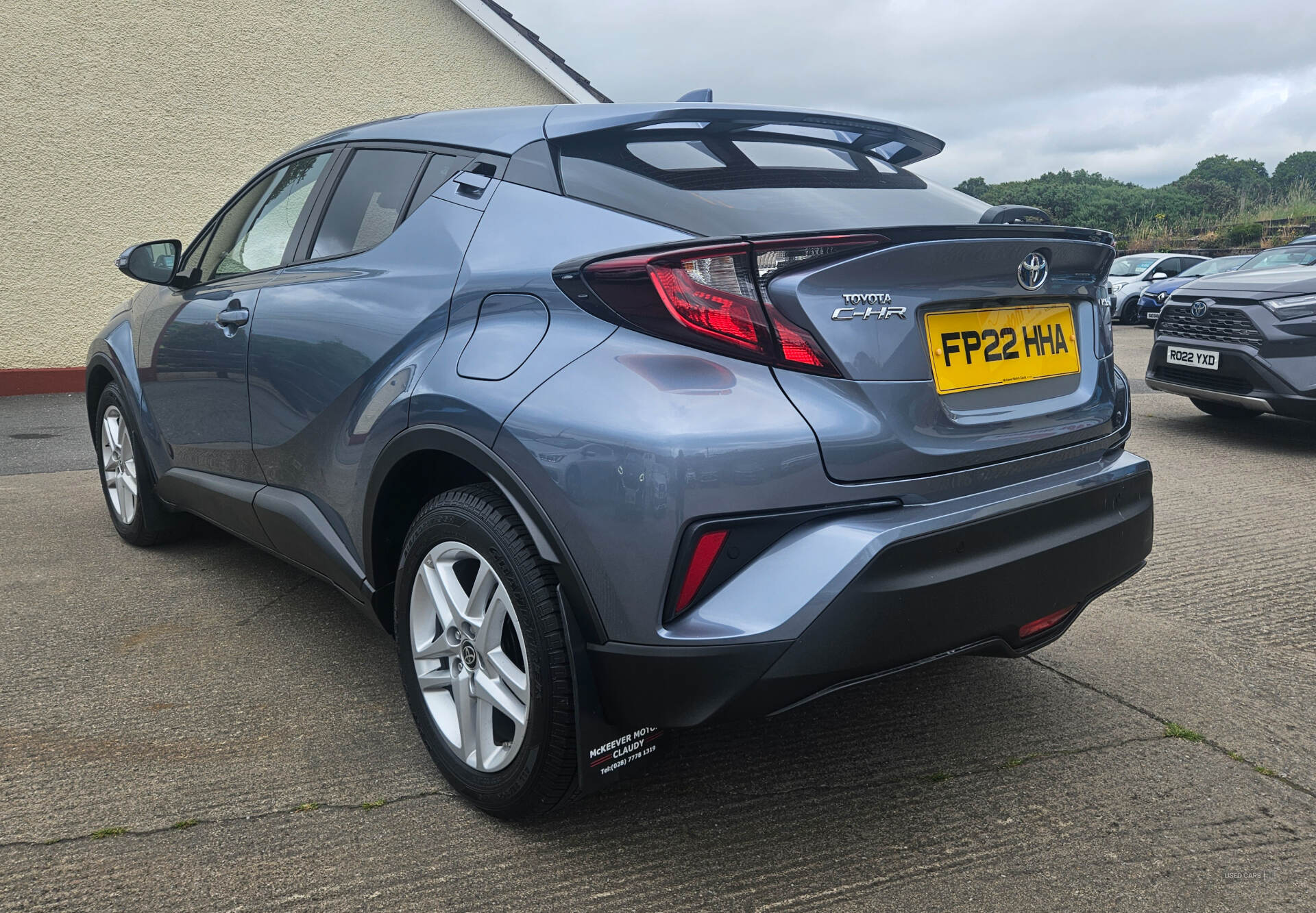 May 2022 Toyota C-HR 1.8 Hybrid Icon 5dr CVT