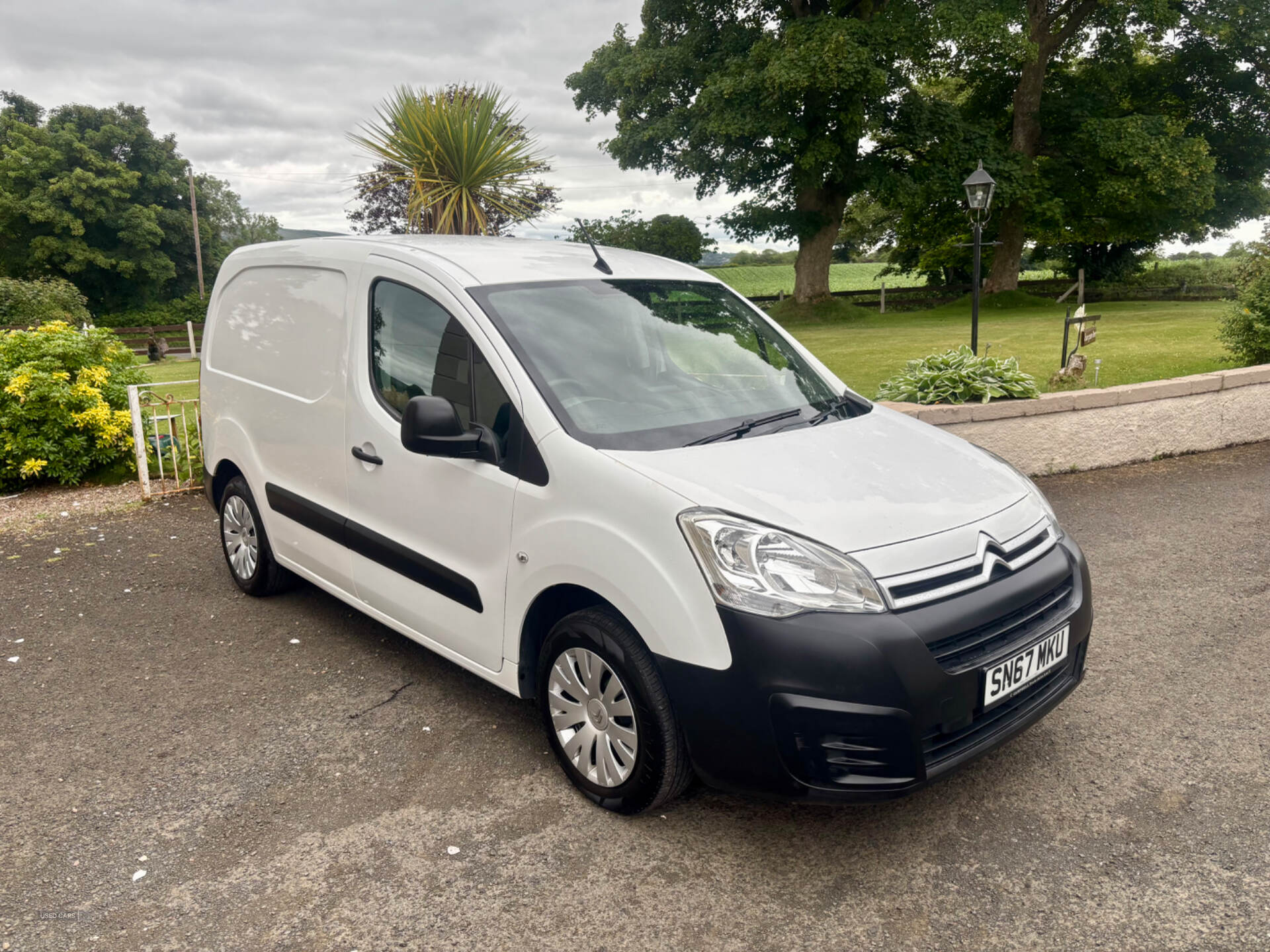 Sep 2017 Citroen Berlingo 1.6 BlueHDi 625Kg Enterprise 75ps