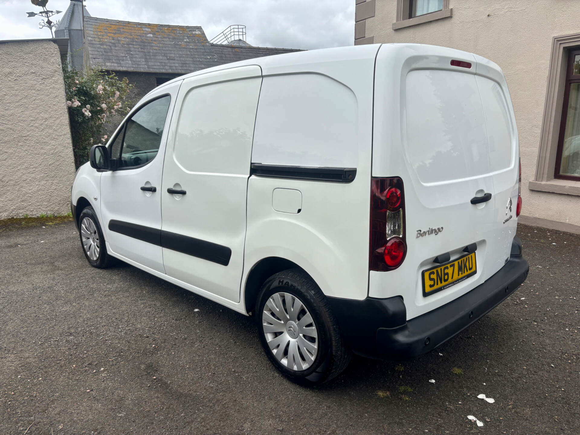 Sep 2017 Citroen Berlingo 1.6 BlueHDi 625Kg Enterprise 75ps