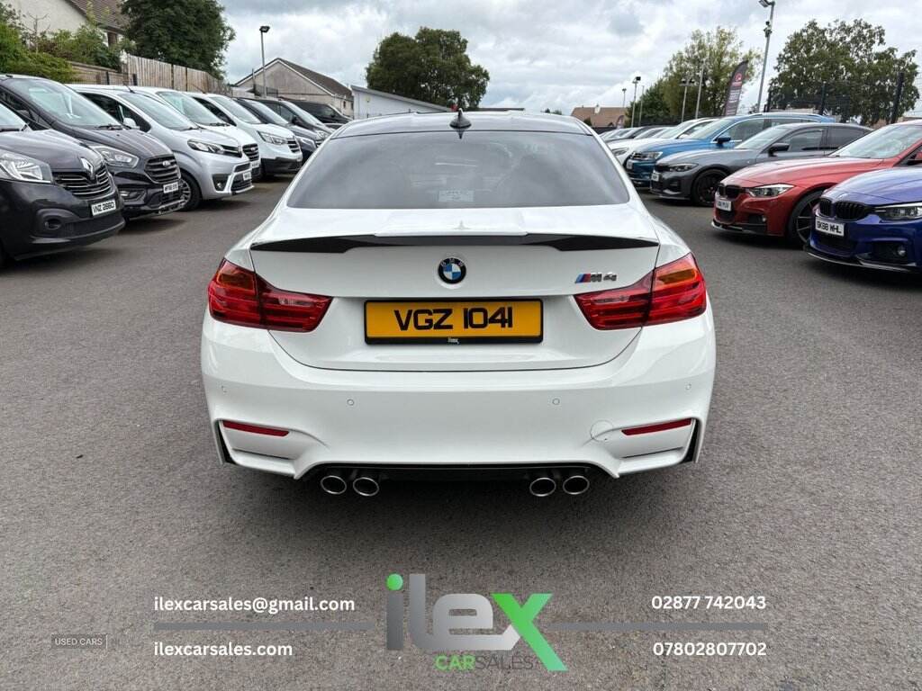 Aug 2015 BMW M4 M4 2dr DCT