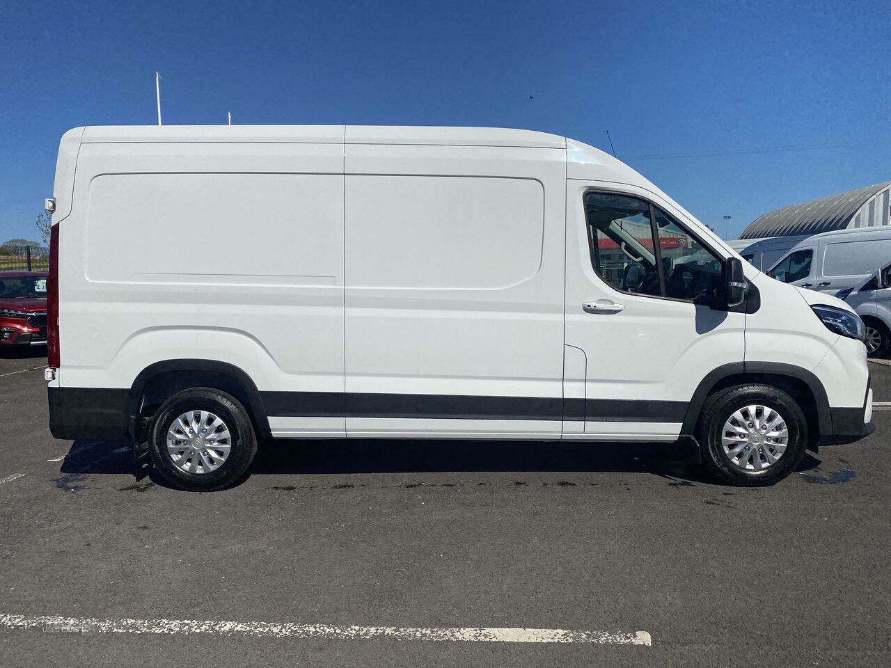 MAXUS / LDV Deliver 9 LWB FWD 2.0 D20 150 Lux Van