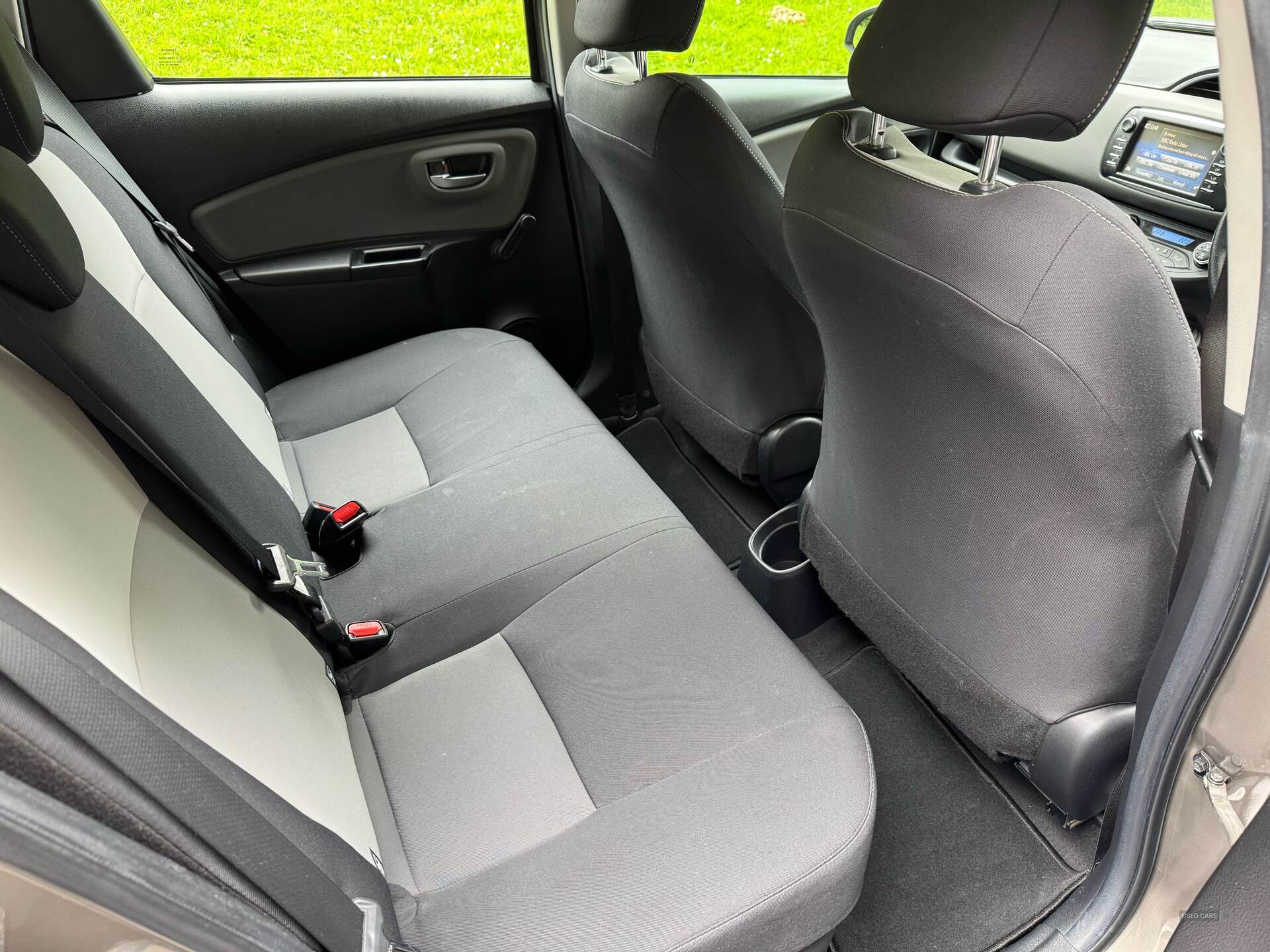 Oct 2018 Toyota Yaris 1.5 Hybrid Icon Tech 5dr CVT