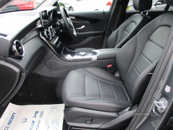Mercedes GLC-Class ESTATE SPECIAL EDITION in Down