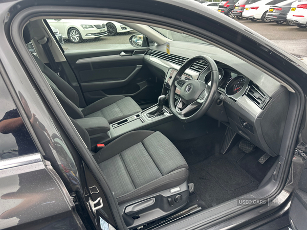 Volkswagen Passat DIESEL ESTATE in Down