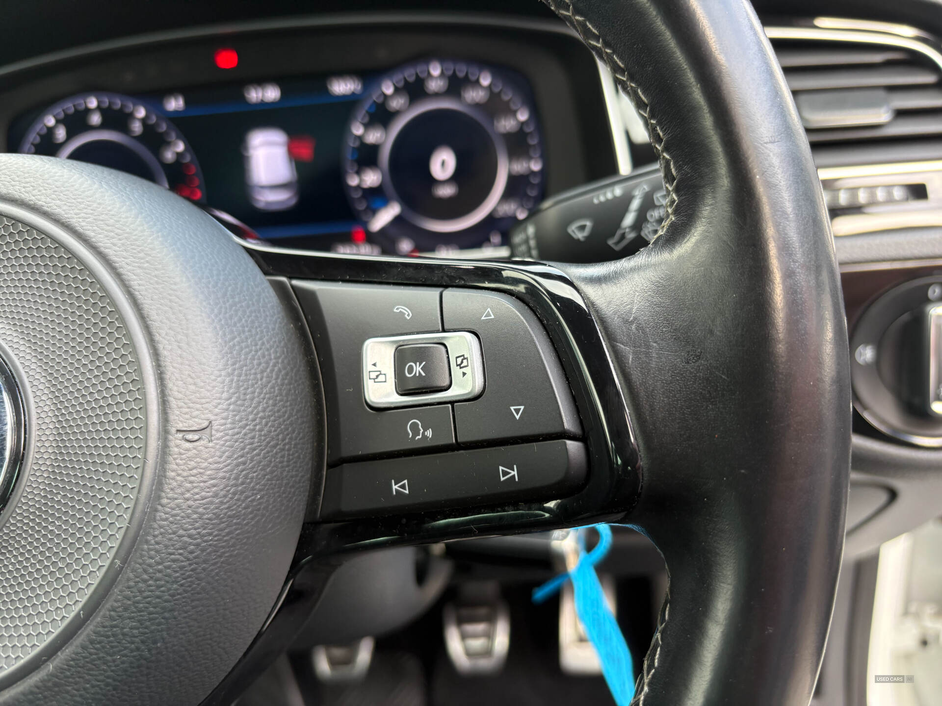 Volkswagen Golf HATCHBACK in Down