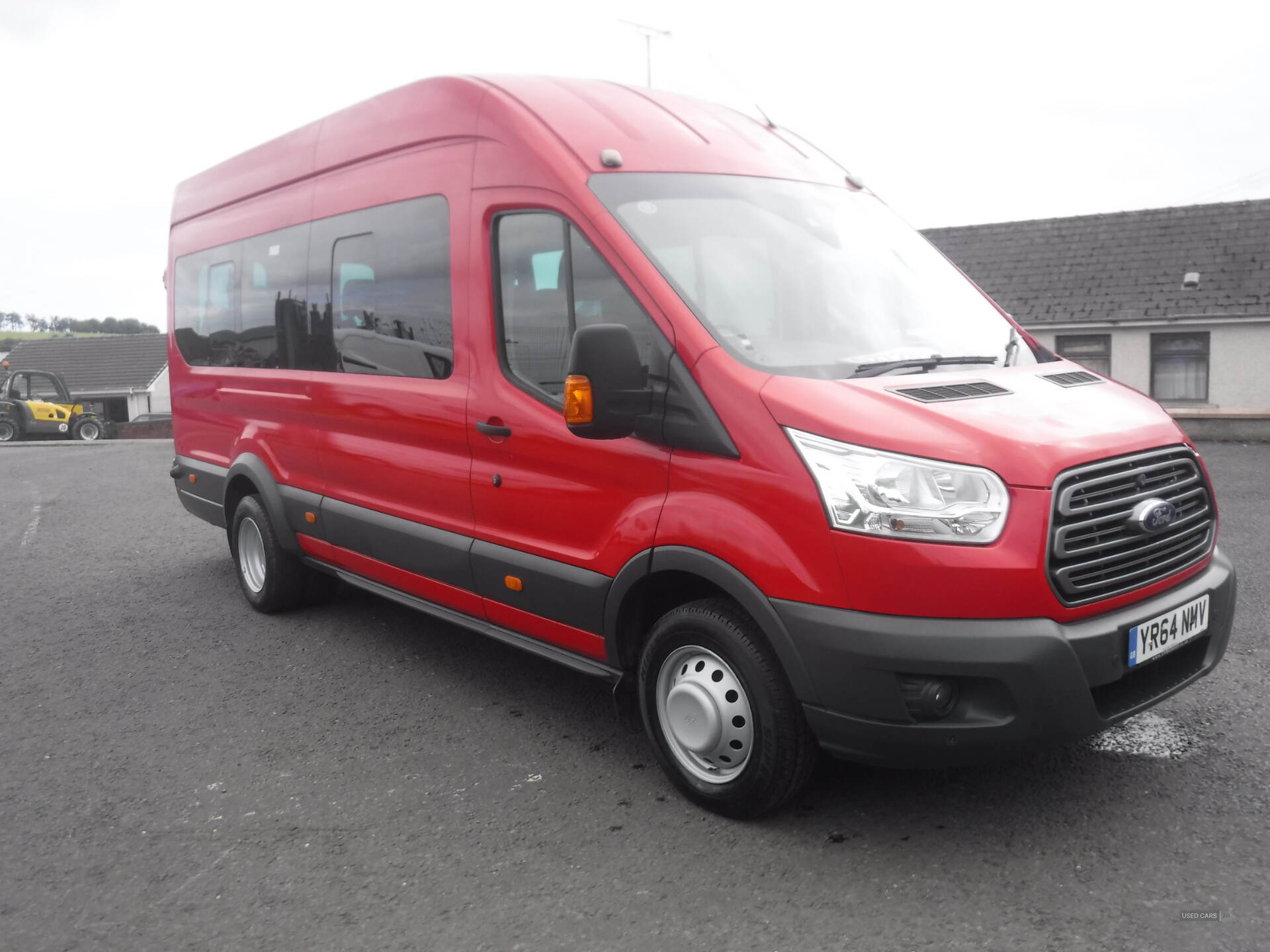 Ford Transit 460 L4 MINIBUS DIESEL RWD in Down