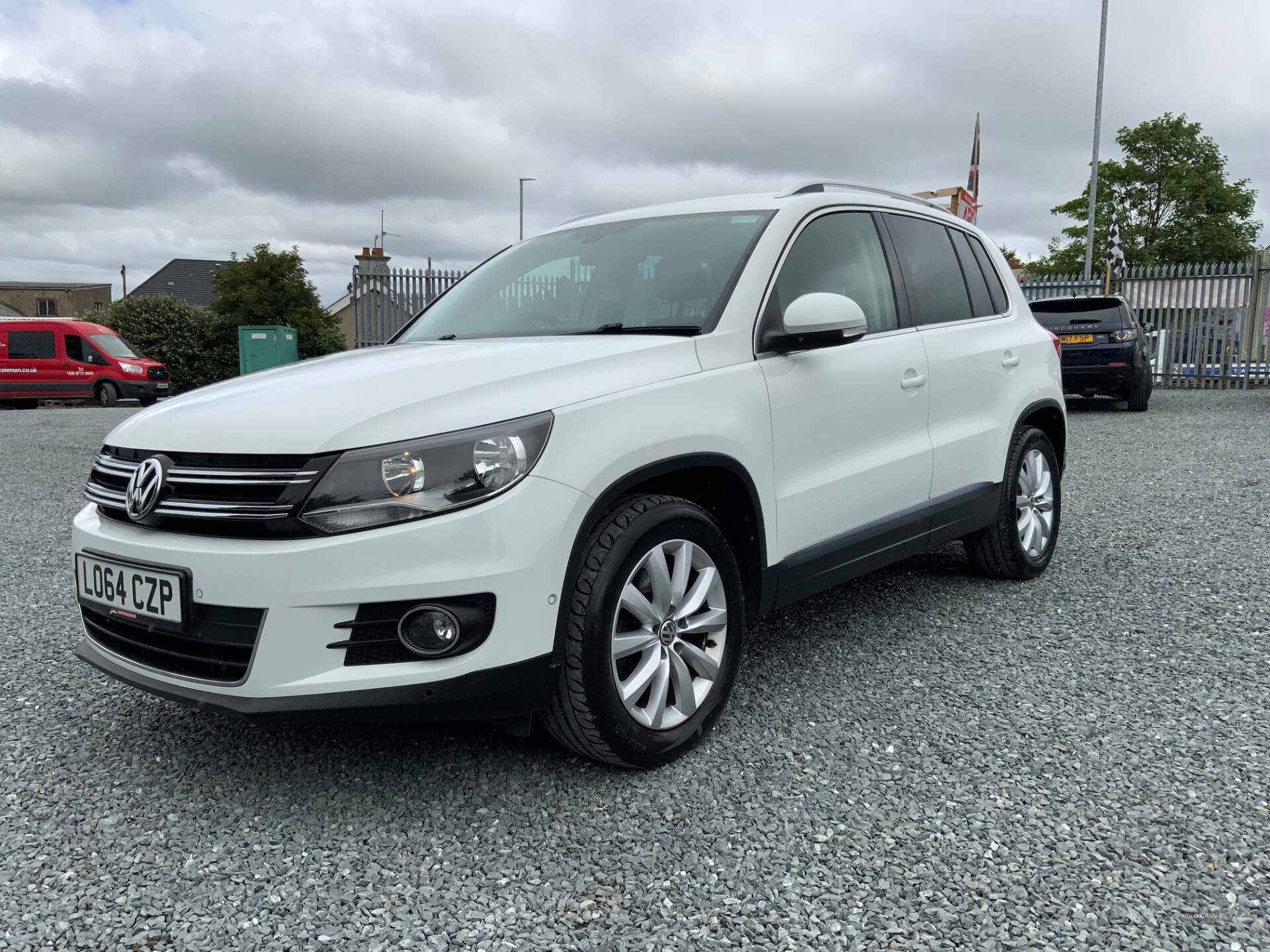 Dec 2014 Volkswagen Tiguan 2.0 TDi BlueMotion Tech Match 5dr [2WD]