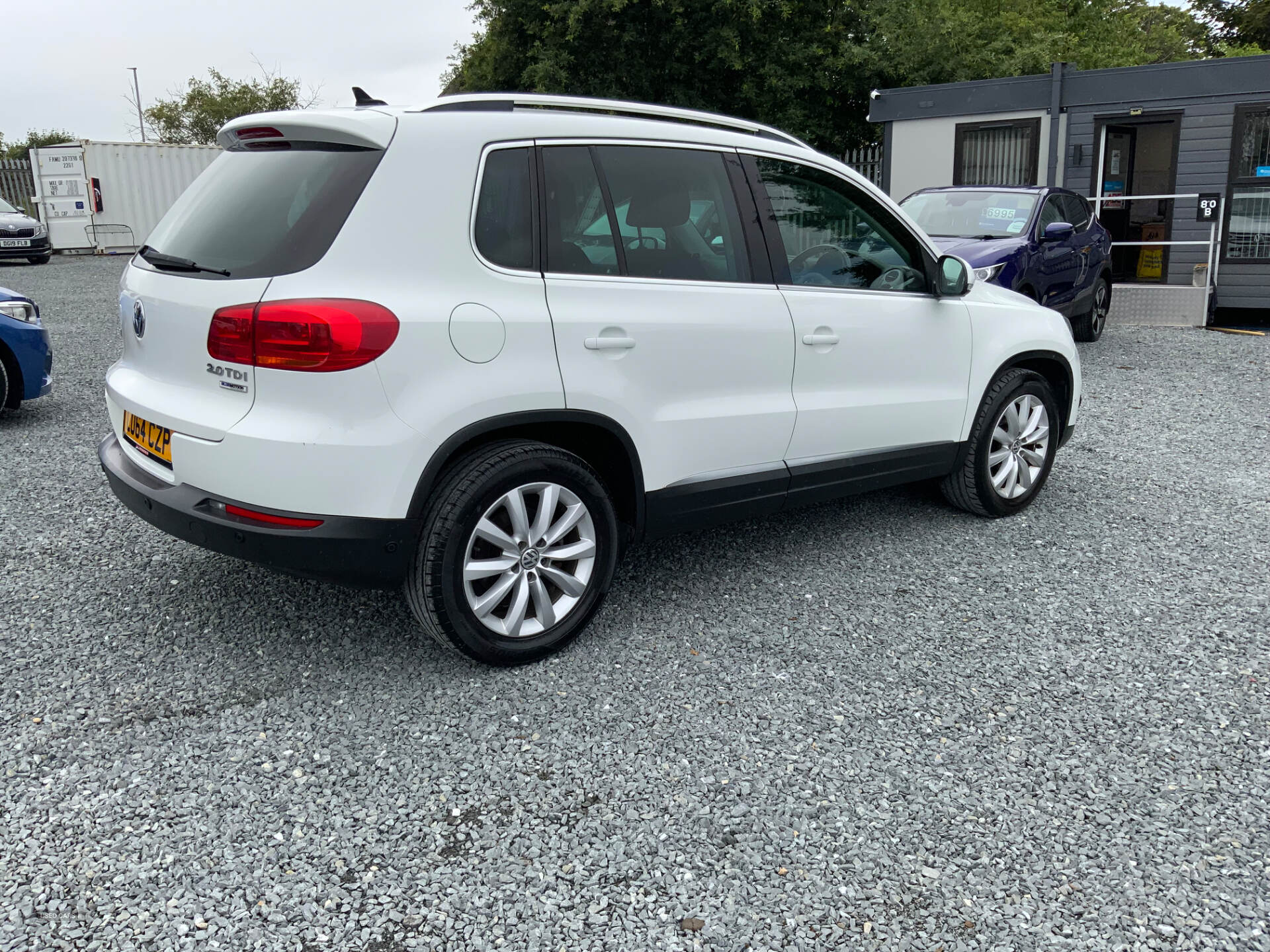 Dec 2014 Volkswagen Tiguan 2.0 TDi BlueMotion Tech Match 5dr [2WD]