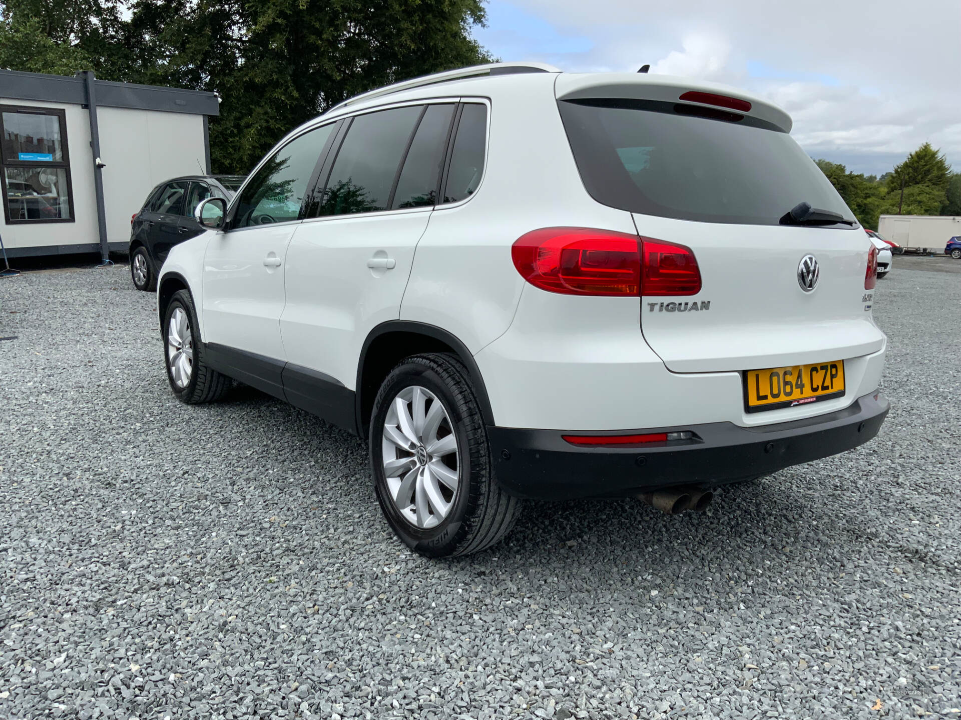 Dec 2014 Volkswagen Tiguan 2.0 TDi BlueMotion Tech Match 5dr [2WD]