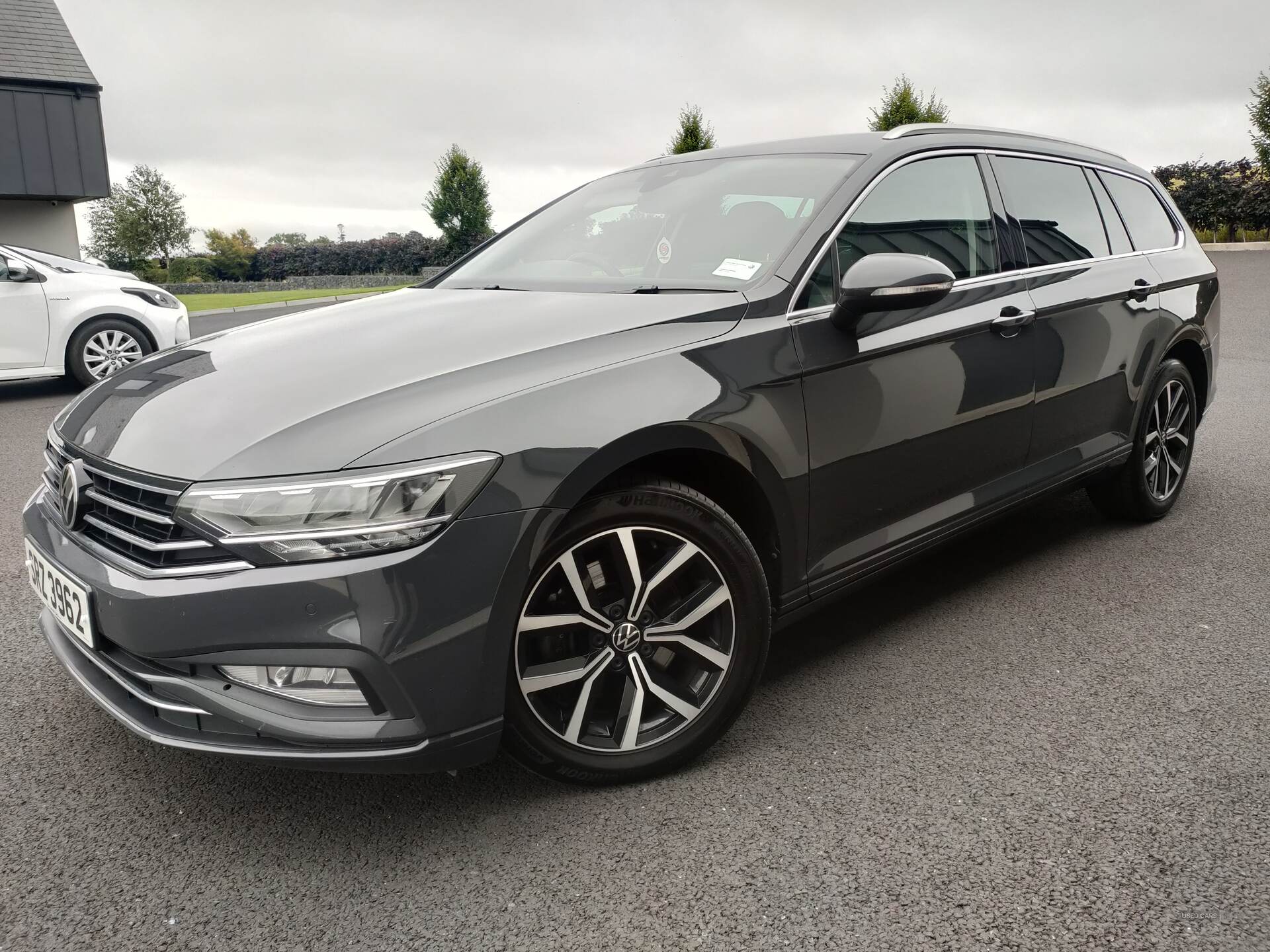 Volkswagen Passat DIESEL ESTATE in Armagh