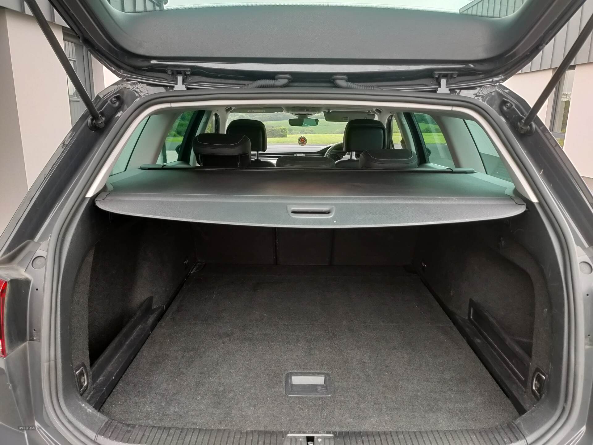 Volkswagen Passat DIESEL ESTATE in Armagh