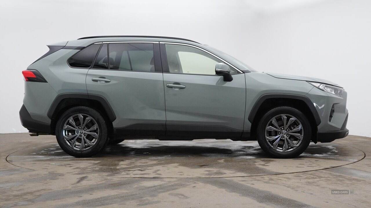 Toyota RAV4 ESTATE in Tyrone