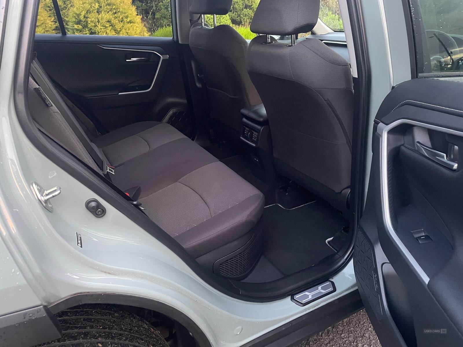Mar 2023 Toyota RAV4 2.5 VVT-i Hybrid Design 5dr CVT 2WD