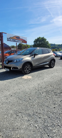 Renault Captur DIESEL HATCHBACK in Down