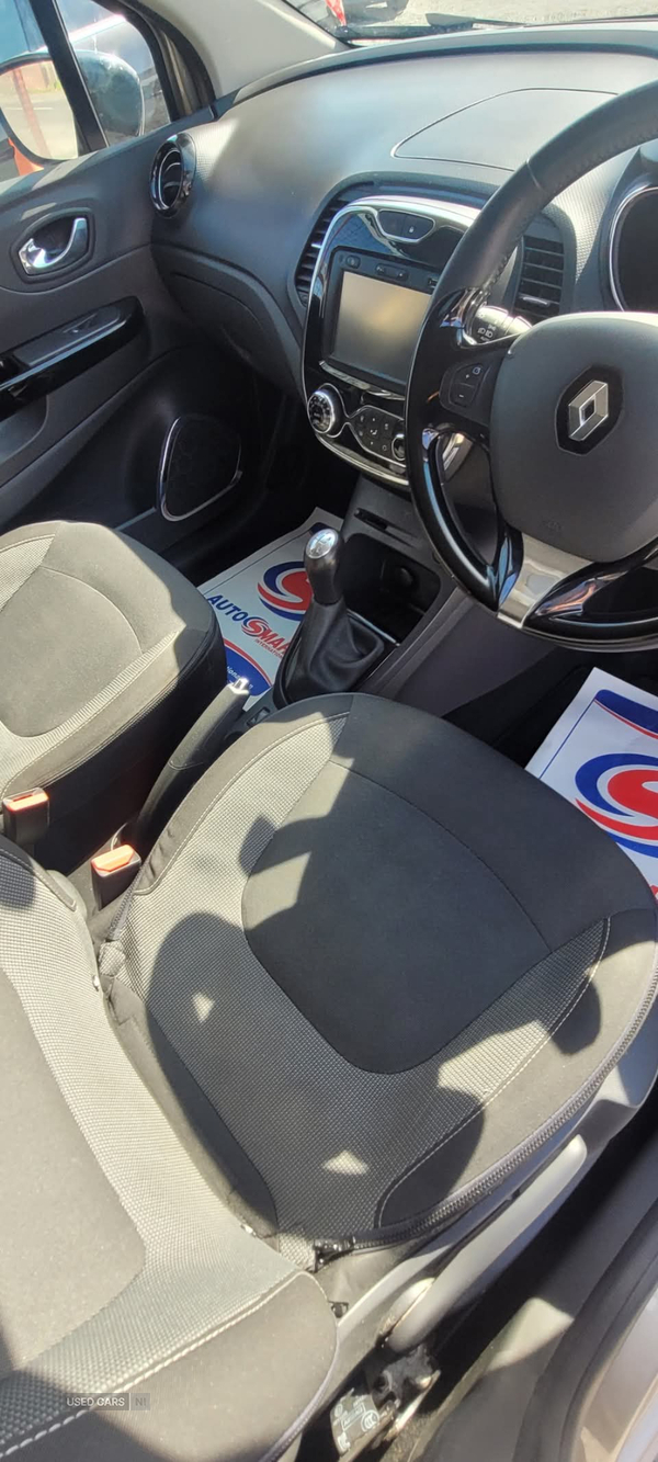 Renault Captur DIESEL HATCHBACK in Down