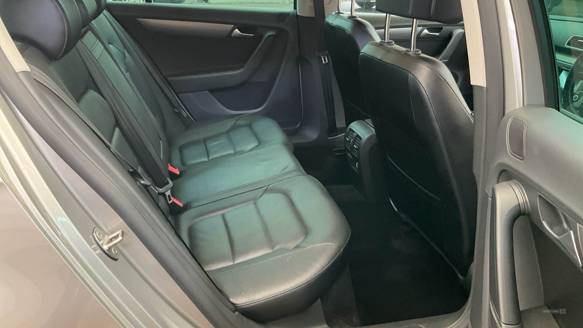 Volkswagen Passat DIESEL SALOON in Derry / Londonderry