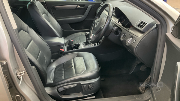 Volkswagen Passat DIESEL SALOON in Derry / Londonderry