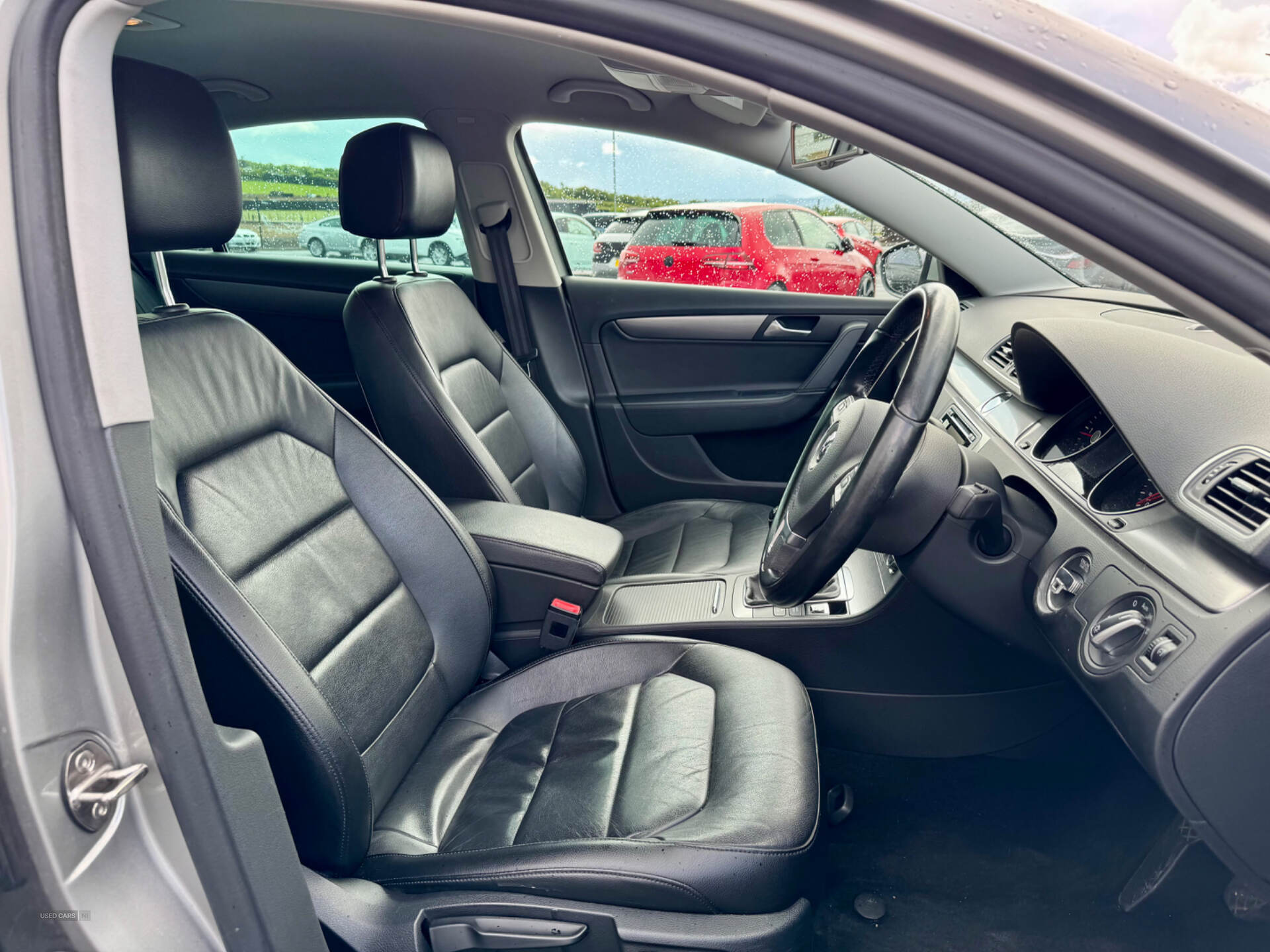 Jun 2014 Volkswagen Passat 2.0 TDI Bluemotion Tech Executive Style 4dr