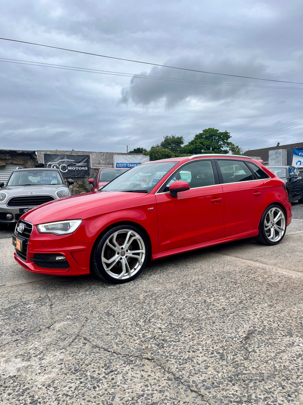 Audi A3 DIESEL SPORTBACK in Down