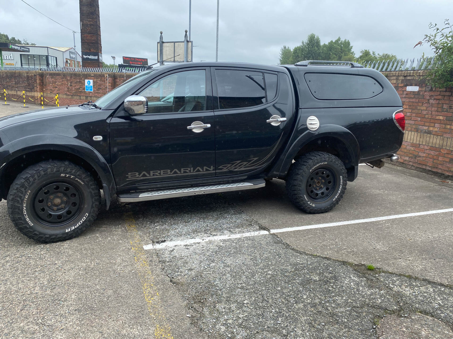 Mar 2011 Mitsubishi L200 Double Cab DI-D Barbarian 4WD 176Bhp