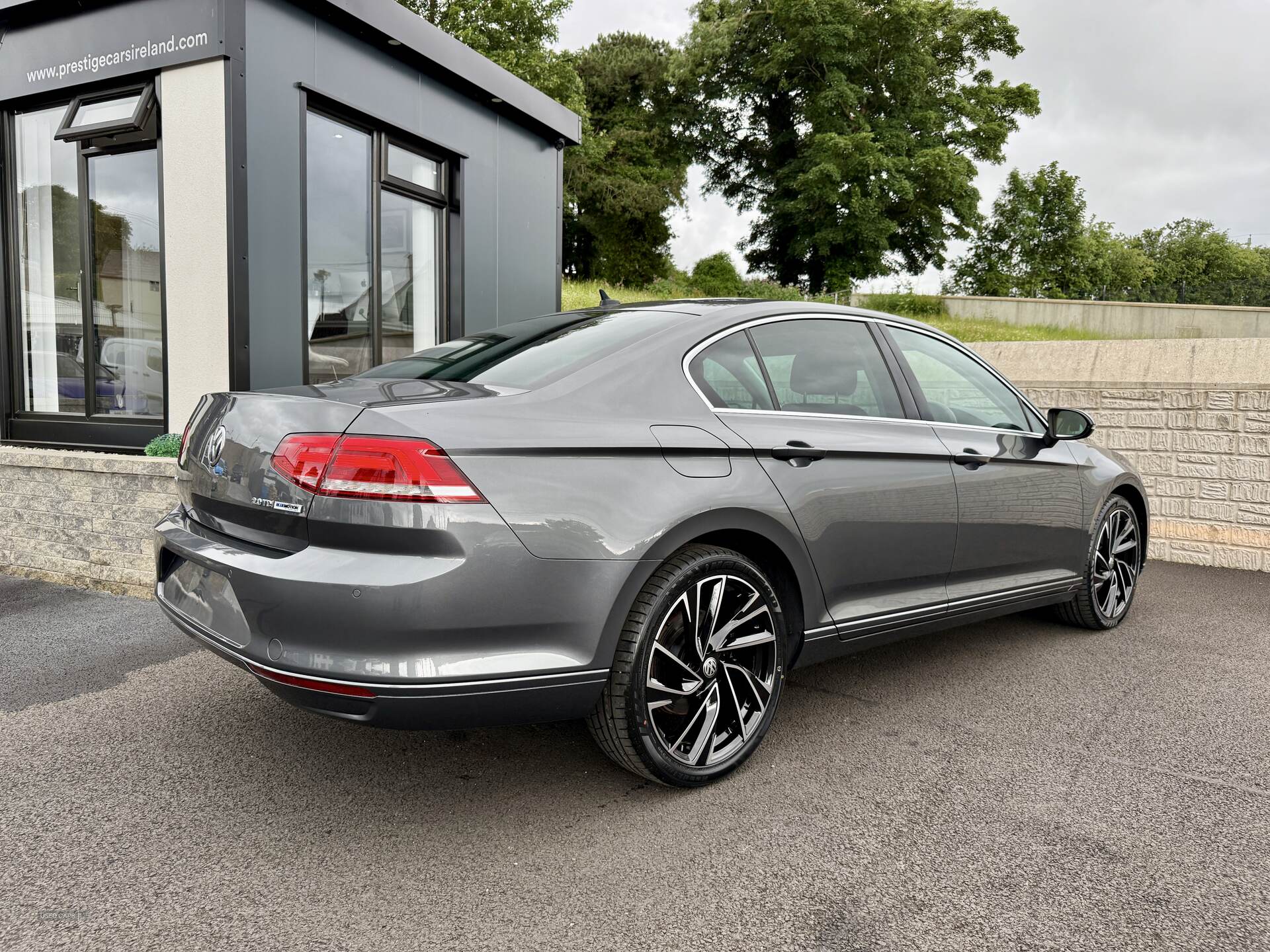 Volkswagen Passat DIESEL SALOON in Tyrone