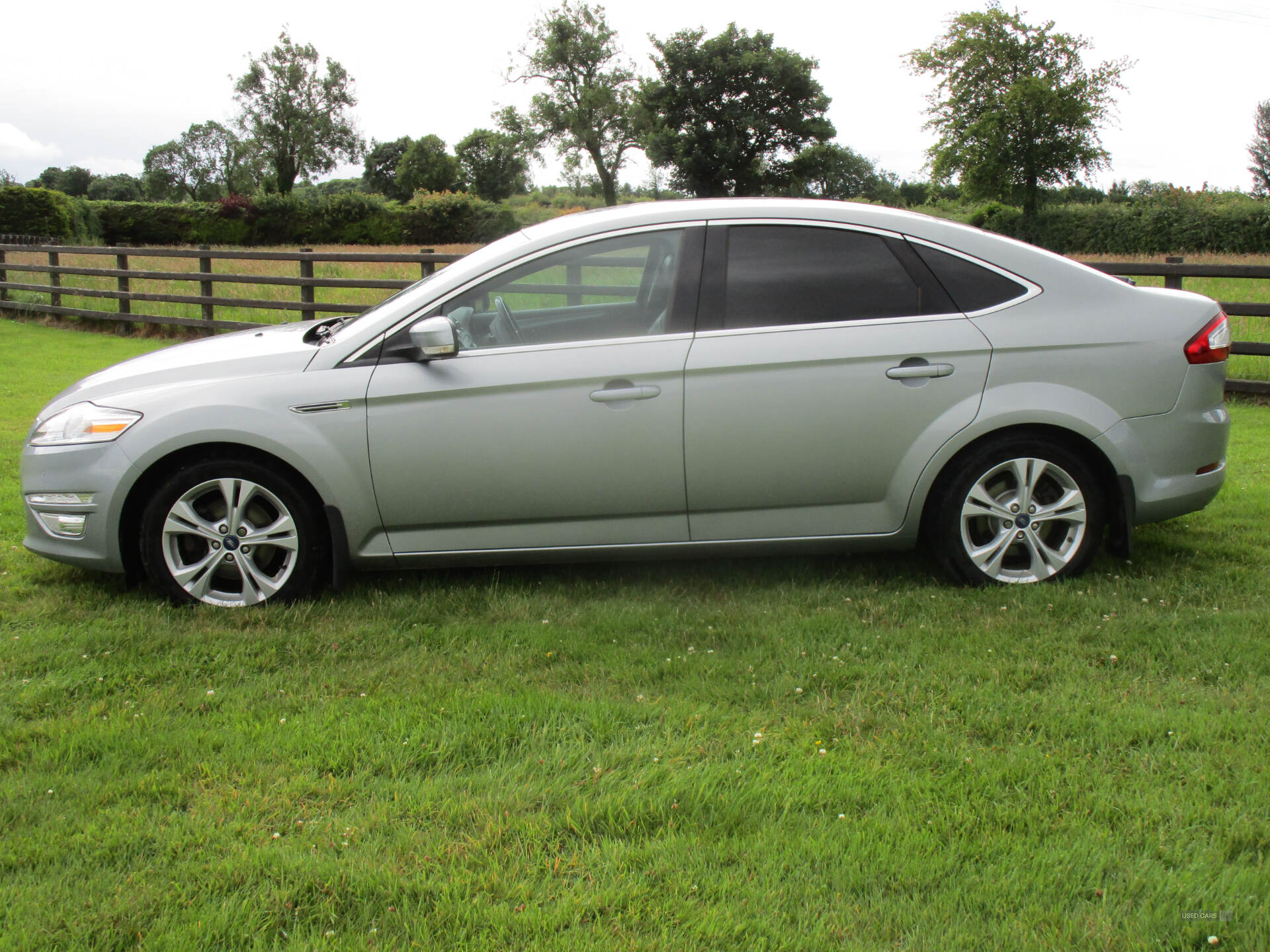 Dec 2014 Ford Mondeo 2.0 TDCi 140 Titanium X Business Edition 5dr