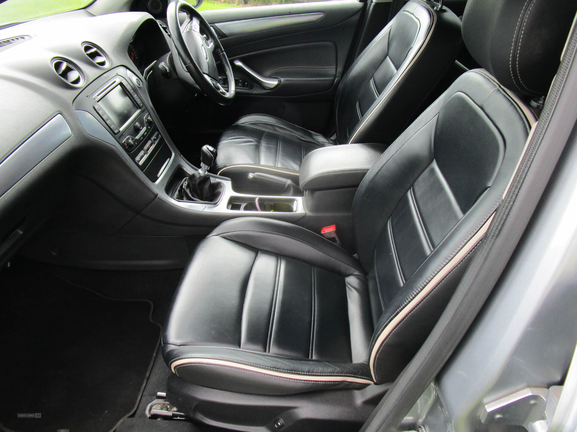 Dec 2014 Ford Mondeo 2.0 TDCi 140 Titanium X Business Edition 5dr