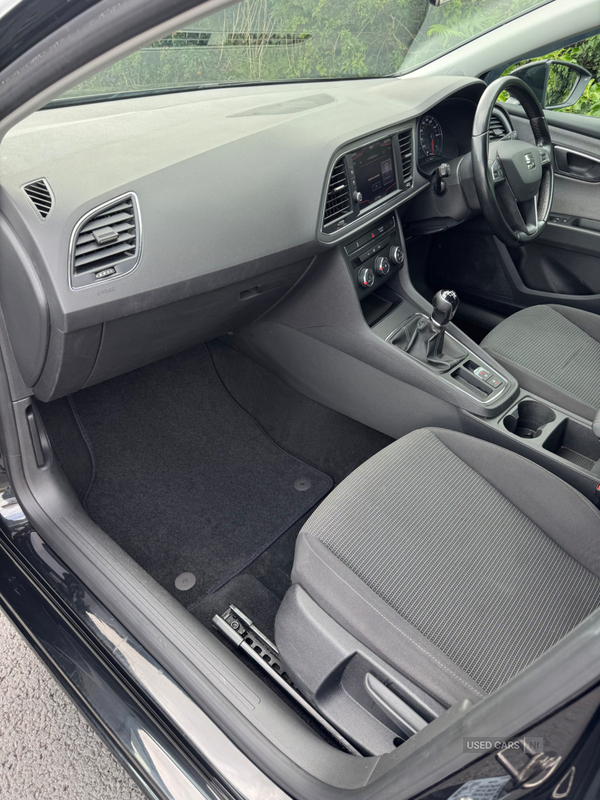Seat Leon DIESEL HATCHBACK in Down
