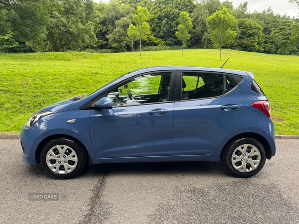 Hyundai i10 HATCHBACK in Antrim