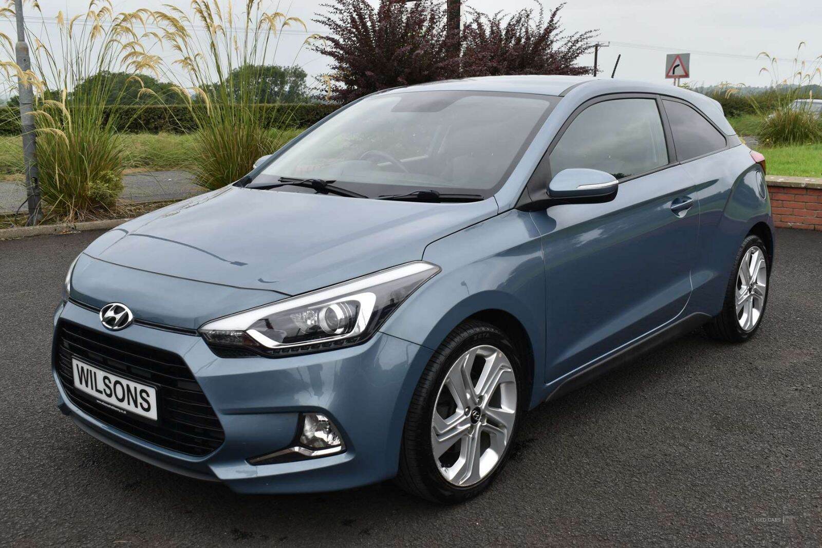 Apr 2018 Hyundai i20 1.0T GDI Premium Nav 3dr