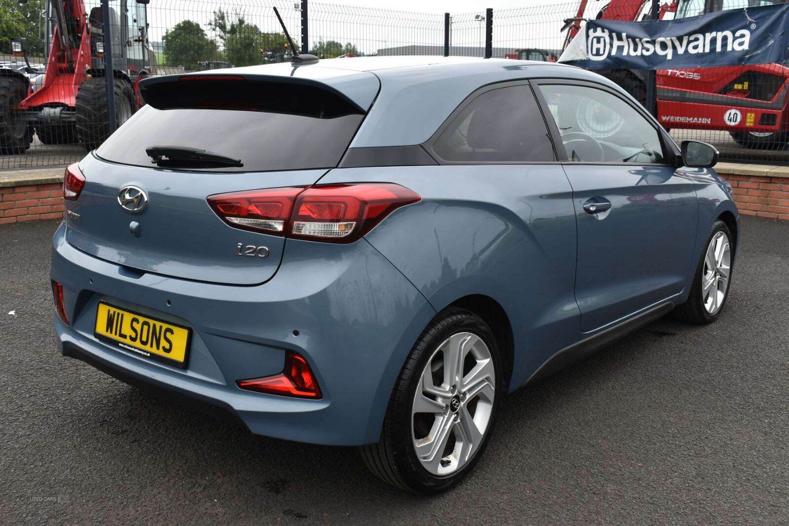 Apr 2018 Hyundai i20 1.0T GDI Premium Nav 3dr