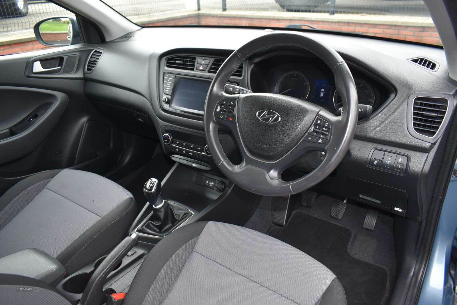 Apr 2018 Hyundai i20 1.0T GDI Premium Nav 3dr