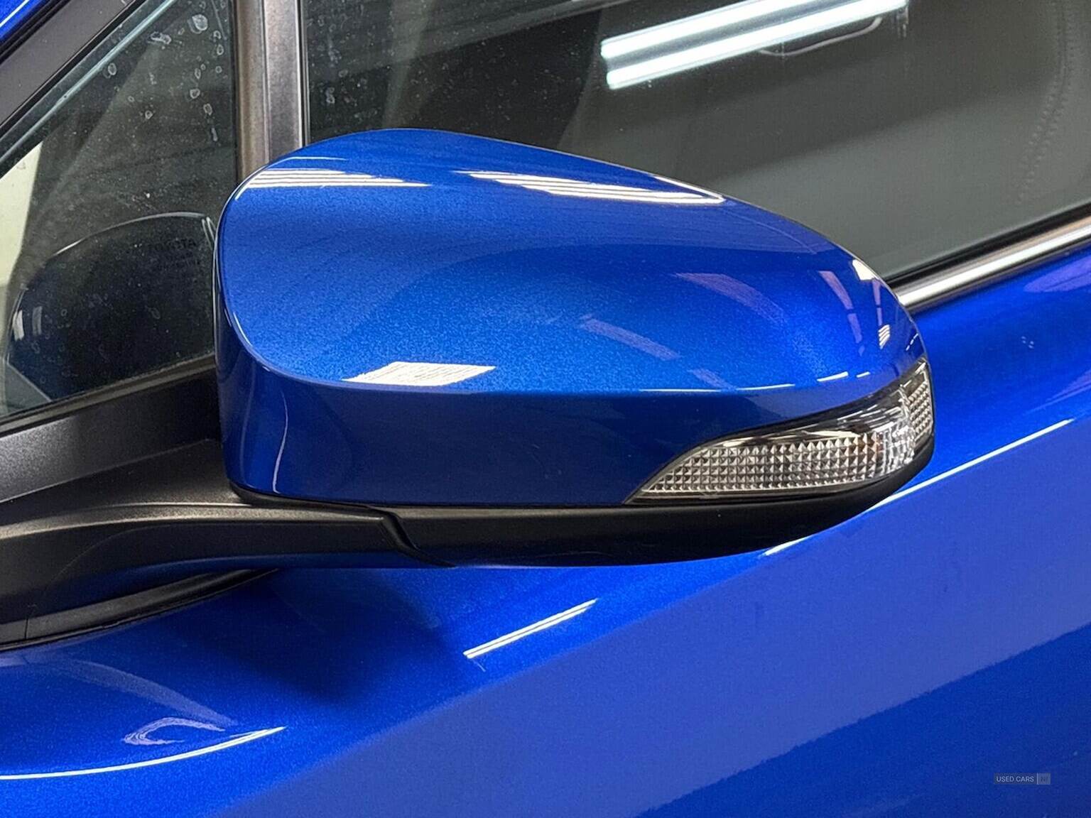 Jan 2023 Toyota C-HR 1.8 Hybrid Design 5Dr Cvt