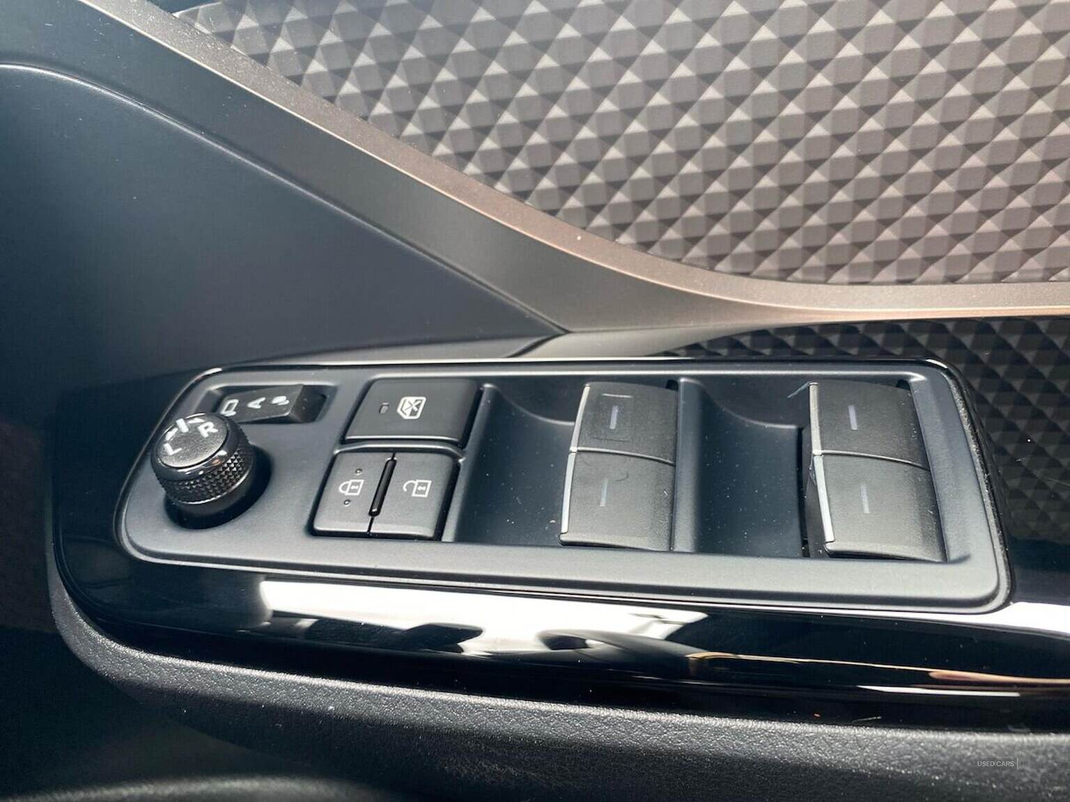 Mar 2020 Toyota C-HR 2.0 Hybrid Orange Edition 5Dr Cvt