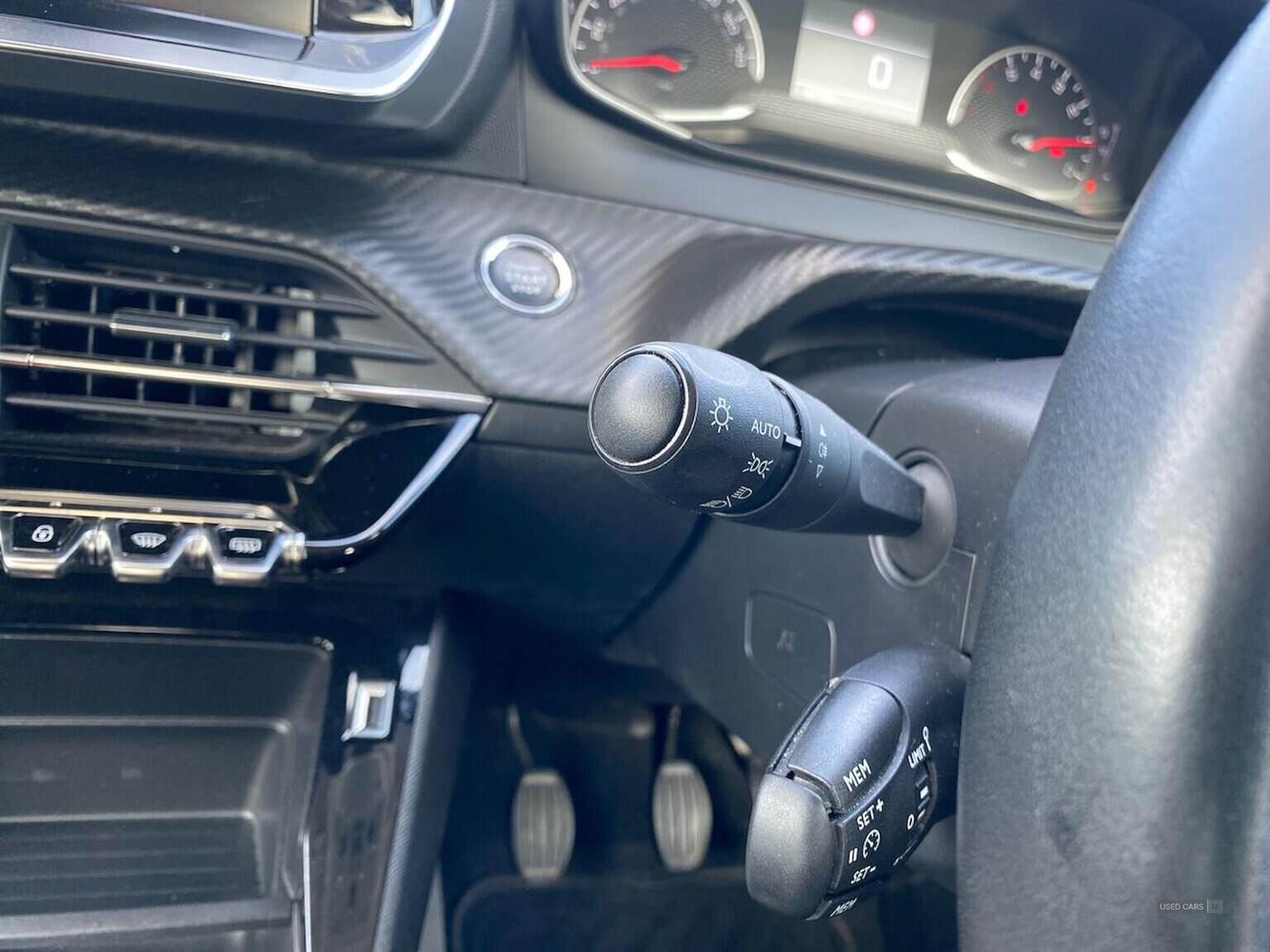 Dec 2020 Peugeot 208 1.2 Puretech Active 5Dr