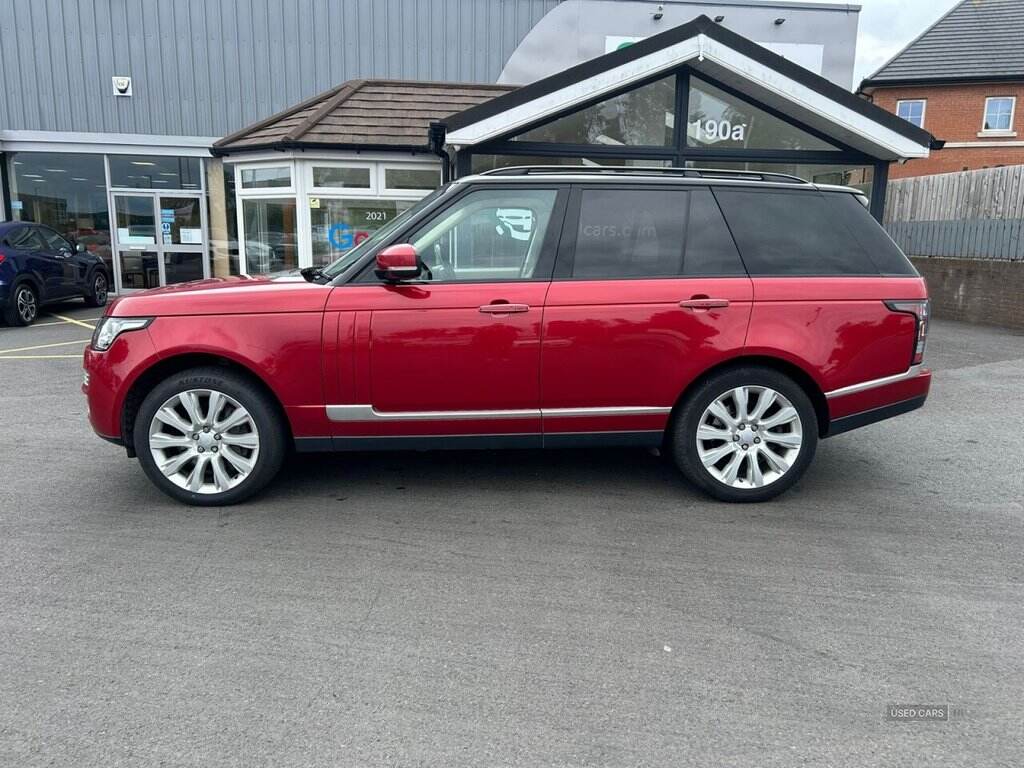 May 2016 Land Rover Range Rover 4.4 SDV8 Autobiography 4dr Auto