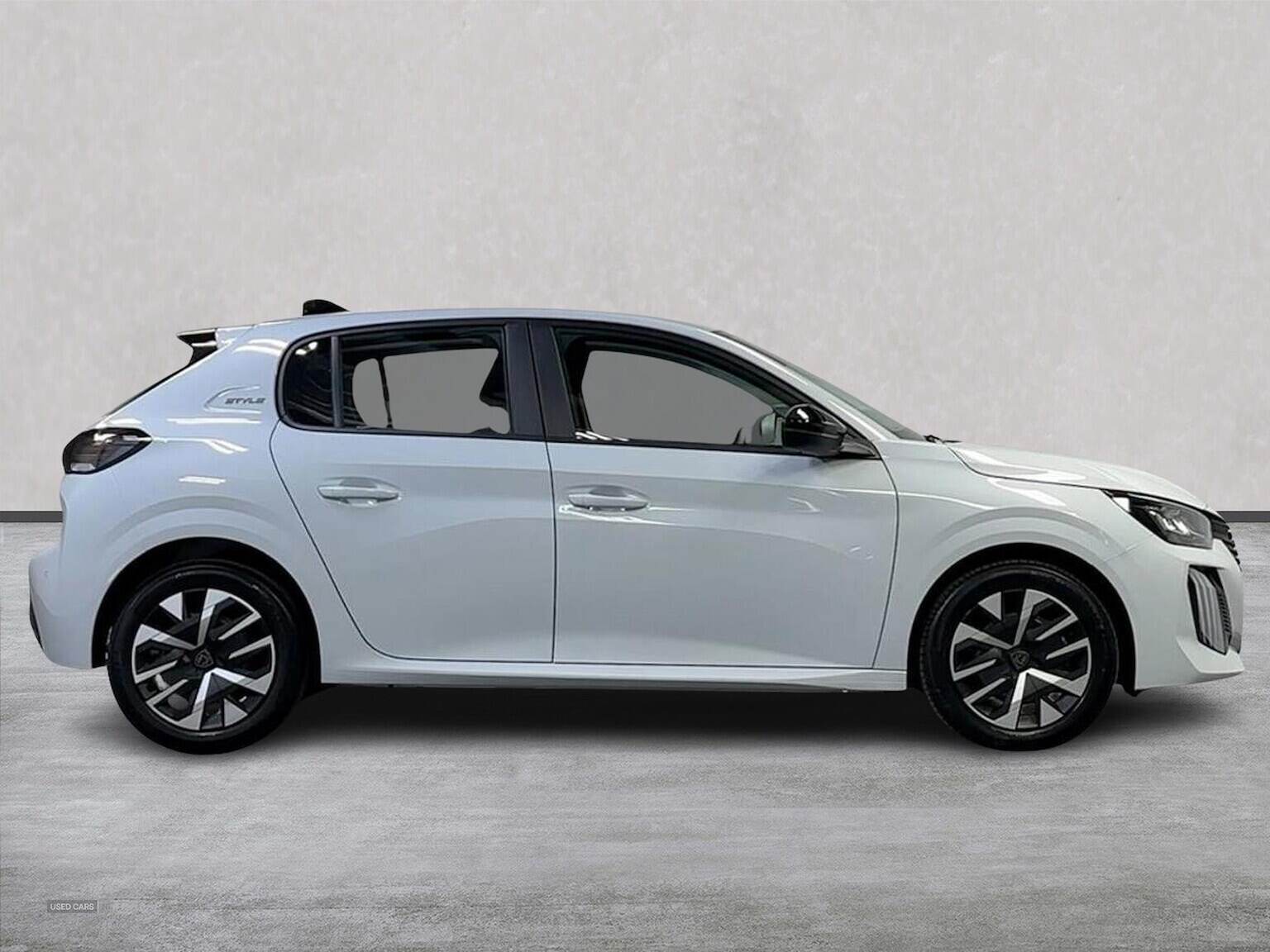 Apr 2025 Peugeot 208 1.2 Puretech 100 Style 5Dr