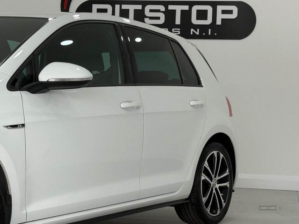 Jul 2018 Volkswagen Golf 2.0 TDI R-Line 5dr DSG