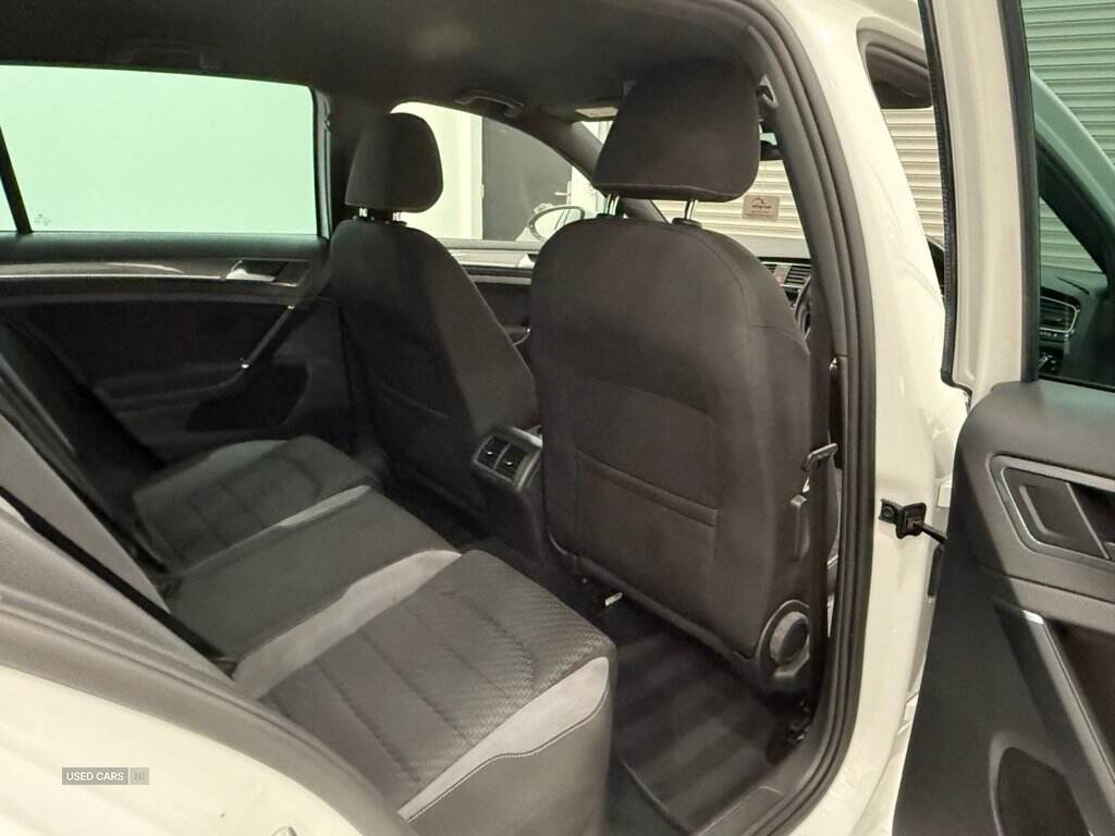 Jul 2018 Volkswagen Golf 2.0 TDI R-Line 5dr DSG
