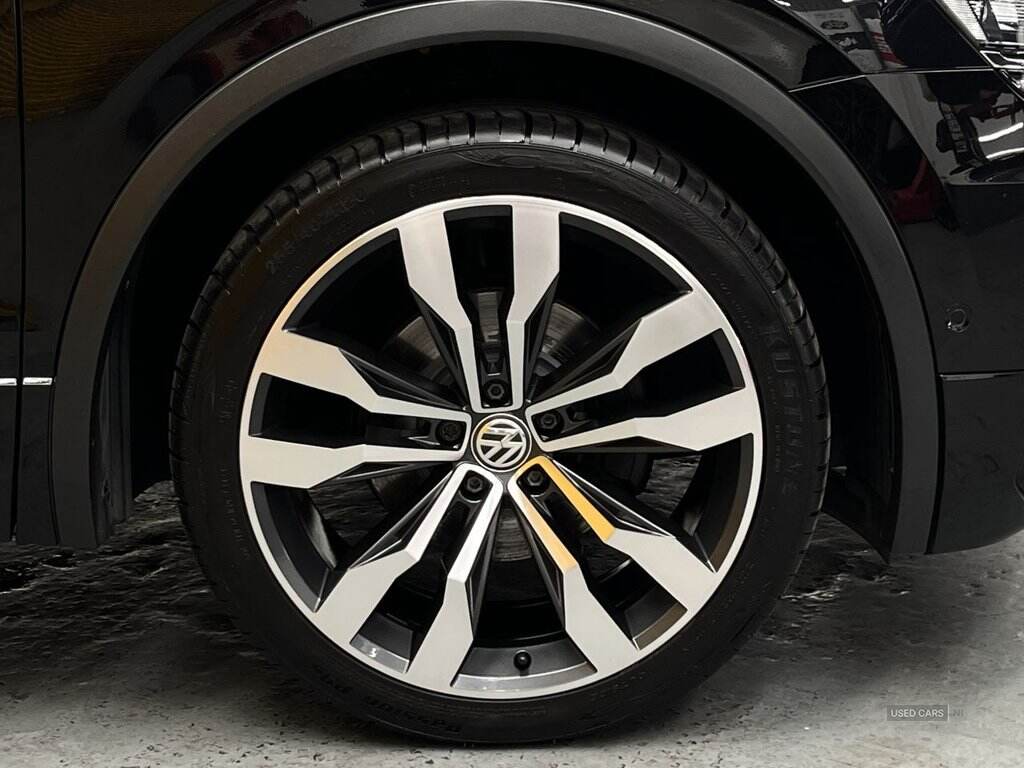 Feb 2020 Volkswagen Tiguan 2.0 TDI 150 R-LINE TECH 5 DR