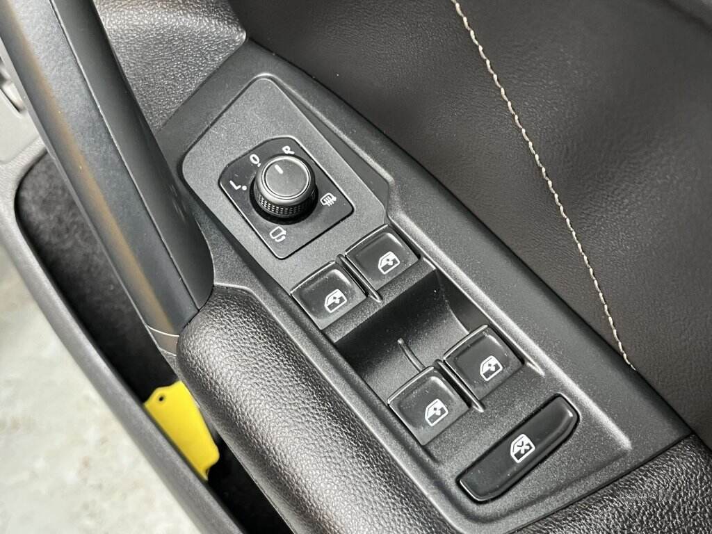 Feb 2020 Volkswagen Tiguan 2.0 TDI 150 R-LINE TECH 5 DR